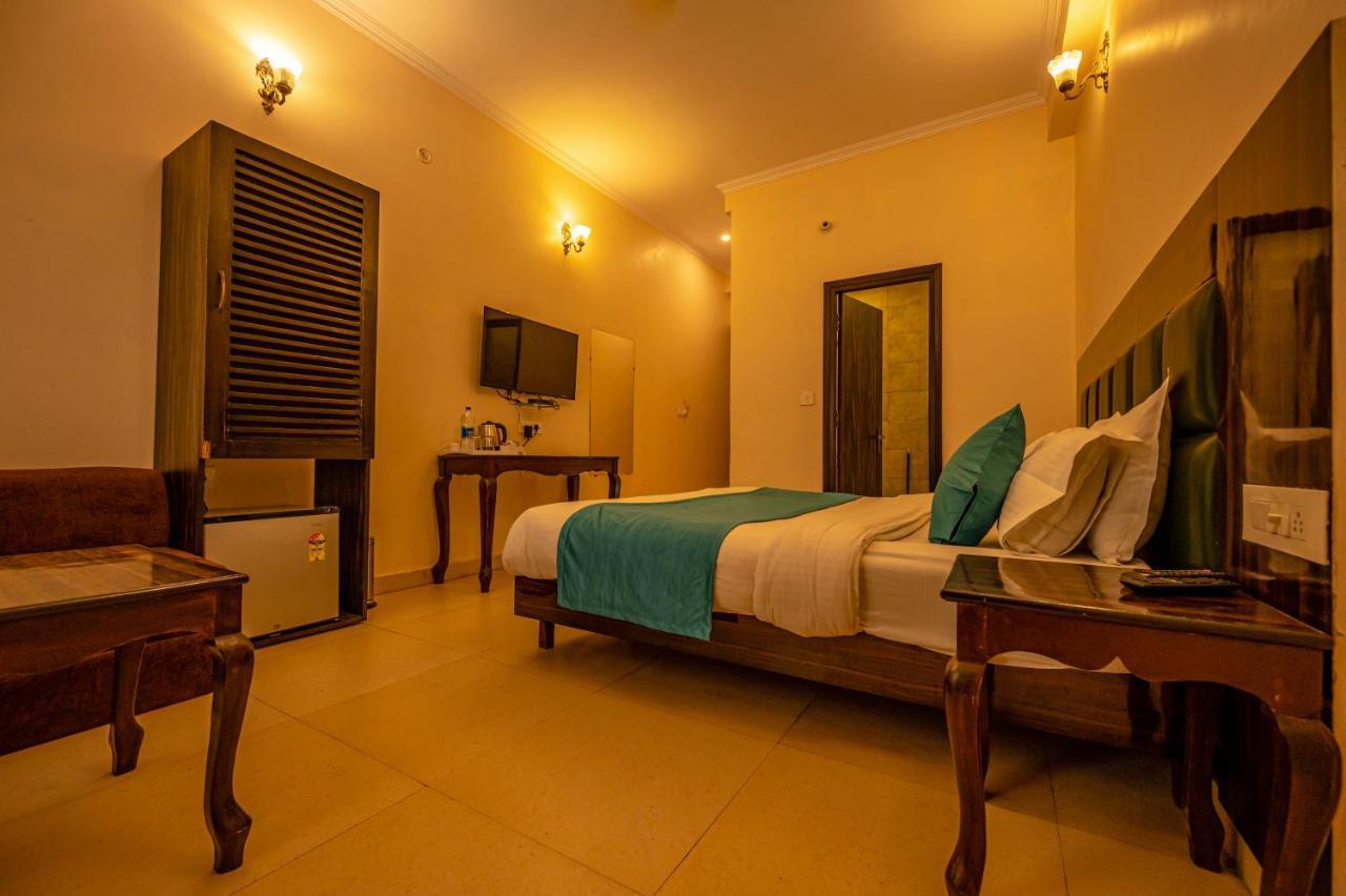 Hotel Rishikesh Grand By Kool Stays Exterior photo